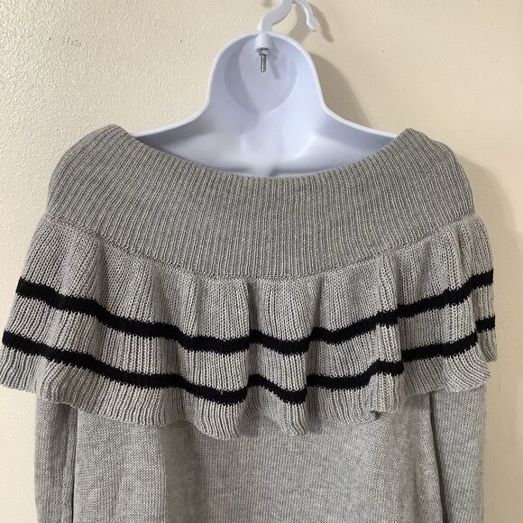 Very J Ruffle Top Knit Comfy Cozy Cozycore Grey Striped Knitted Sweater Large - Picture 5 of 11